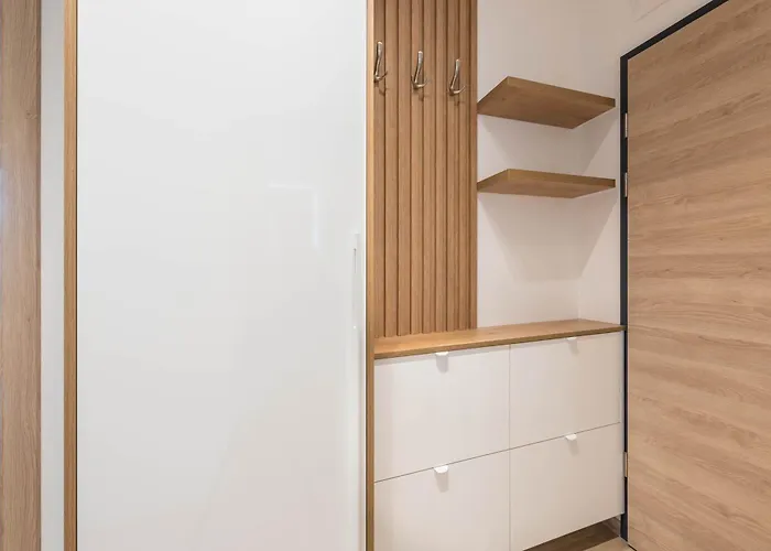 Designer 300m From The I Azur Panorama Saints Constantine and Helena