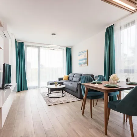 Designer Apartments 300M From The Beach I Azur Panorama *