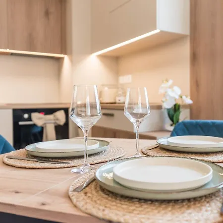 Designer Apartments 300M From The Beach I Azur Panorama